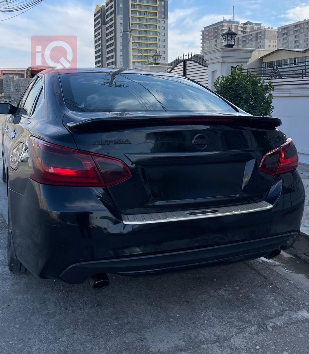 Nissan Altima